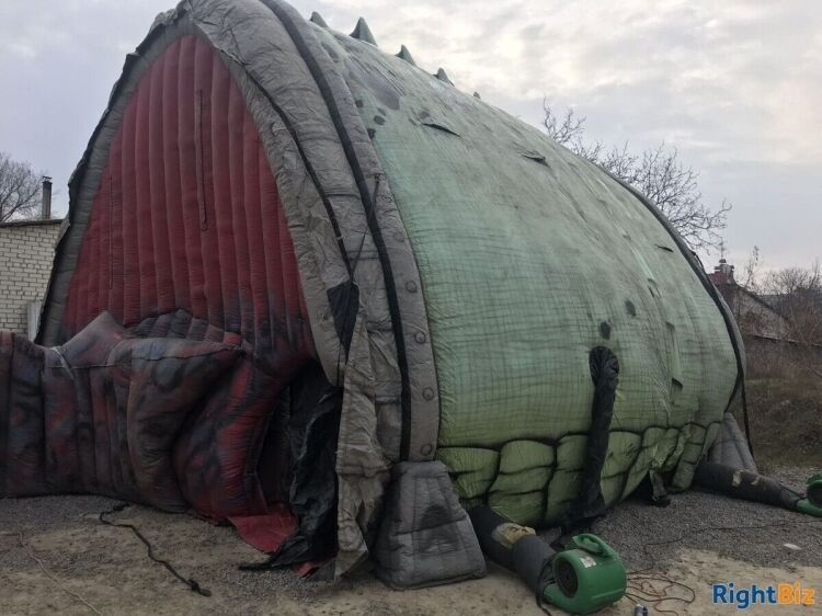 Dragon Commercial Panic Room for Sale, Good Condition, Easily Relocatable Photo 8
