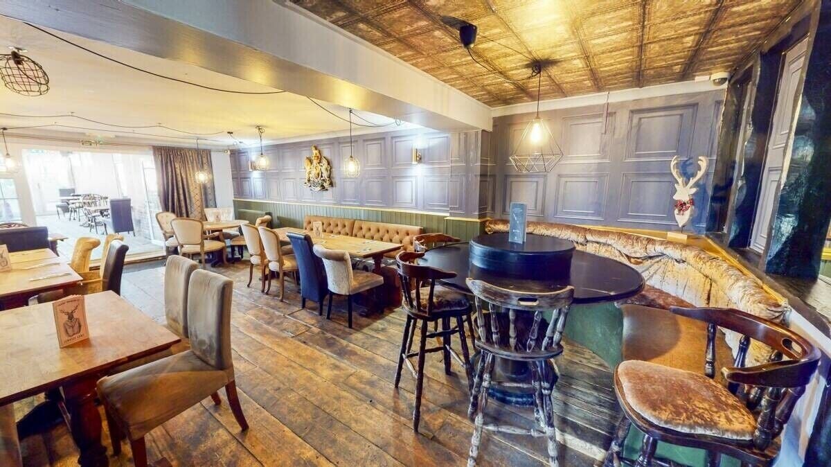 Freehold Village Pub in Milton Keynes, Buckinghamshire - Great Development Potential Photo 9
