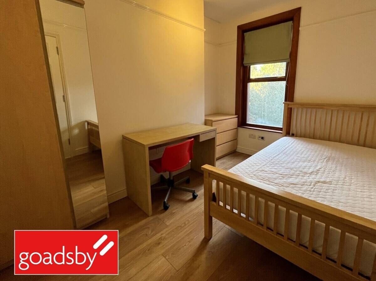 Fully Furnished HMO in High Demand Southampton Area, Ready for Immediate Vacancy Photo 9