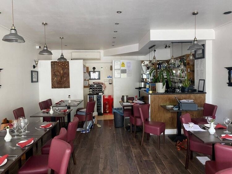 Prime Ground Floor Commercial Property in Reading for Investment Opportunity Photo 9
