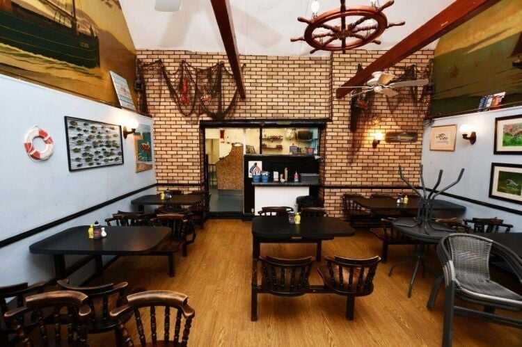 Southwold's Popular Fish & Chip Shop on High Street for Sale Photo 9