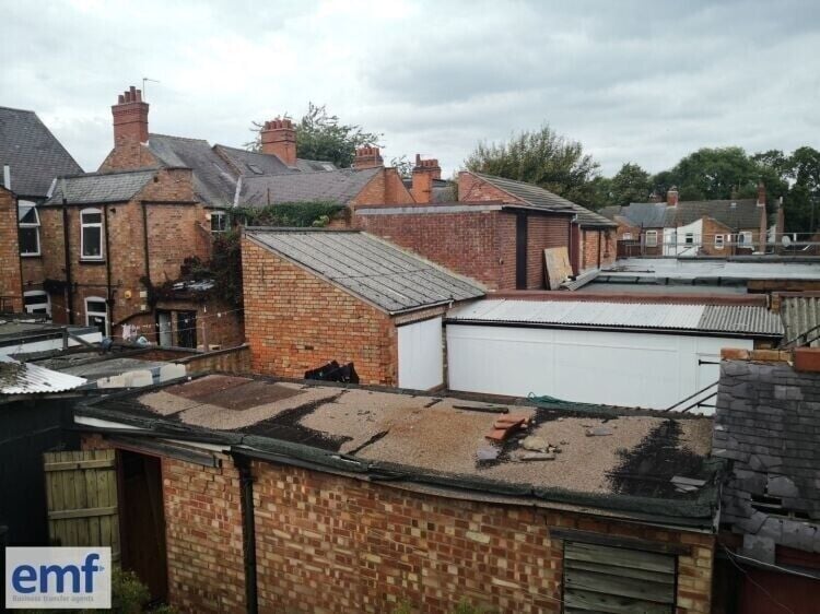 Prime Leicestershire Investment Opportunity with A3 Licence and Accommodation Photo 9