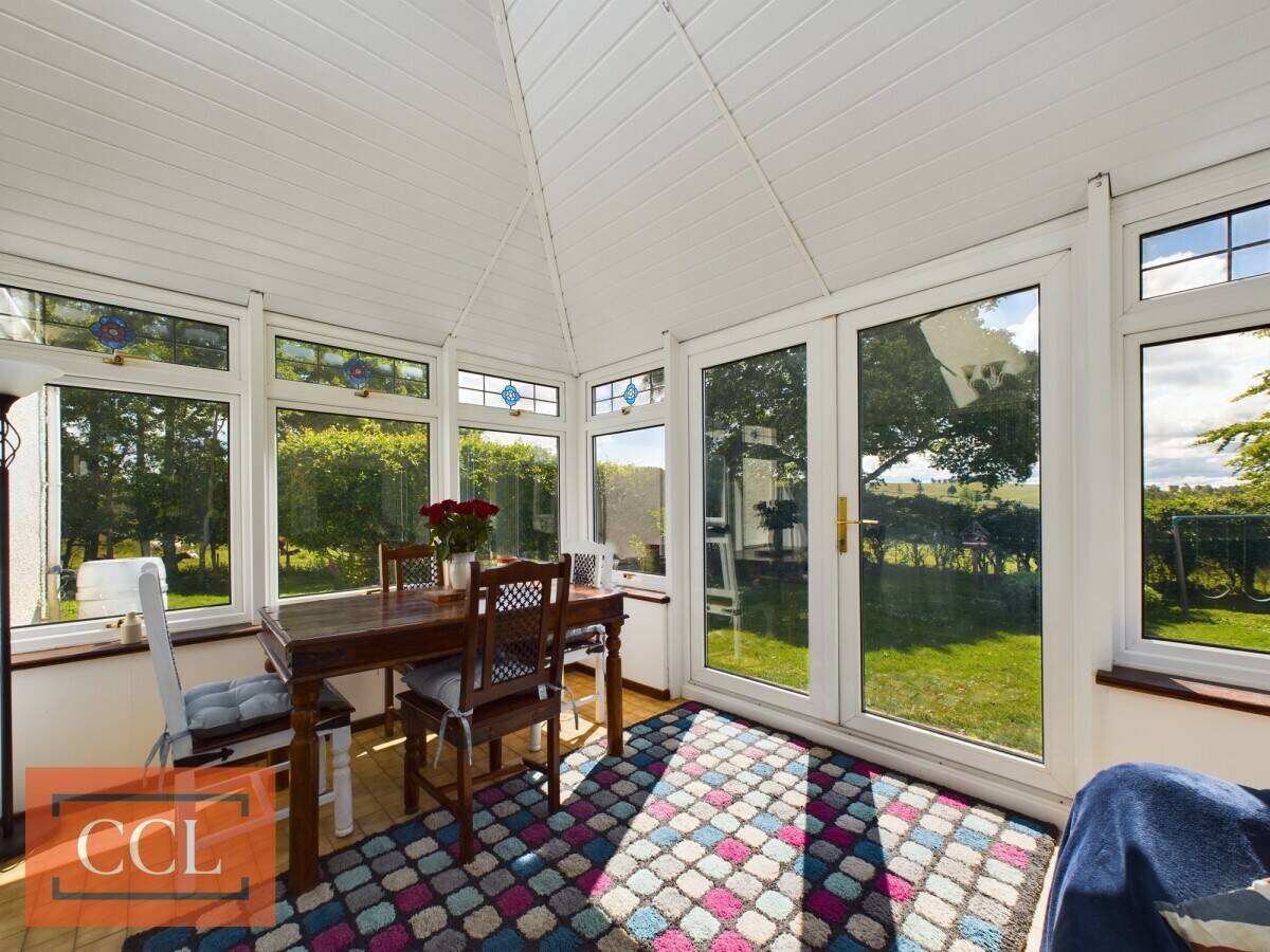 Charming 3-Bedroom Granite House with Advanced Kennel Facility in Lumphanan Aberdeenshire Photo 9