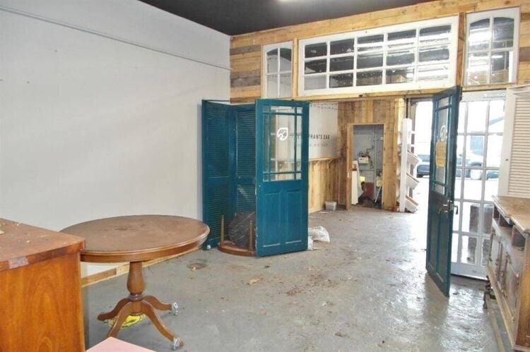 Prime Mixed-Use Freehold in Cardiff with Planning for Seven Flats, Ideal for Buy-to-Let or Redevelop Photo 9