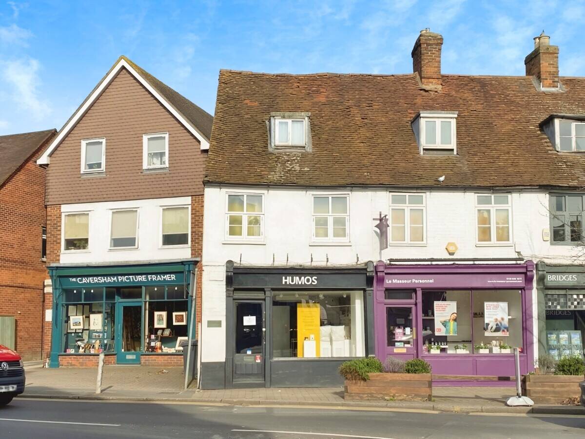 Commercial Premises To Let over three levels in Church Road, Caversham - 1000 sq. ft - DR1635 Photo 10