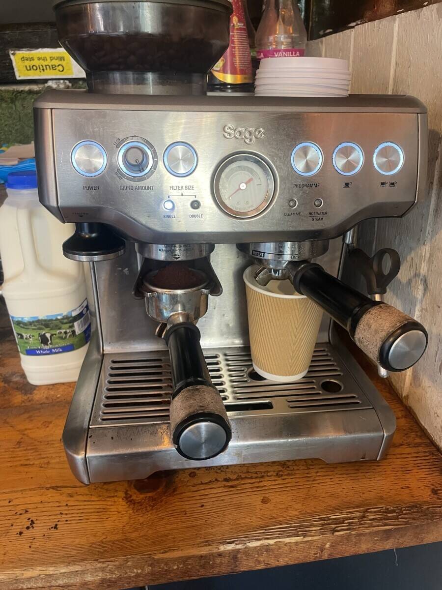 Prime Location Horsebox Café with Complete Equipment in Clitheroe Lancashire for Sale Photo 9