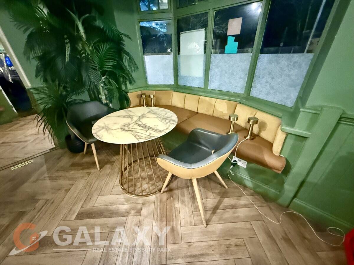 Shisha Lounge & Restaurant Venue | Former Pub | With Residential Uppers & Outdoor Seating Photo 9
