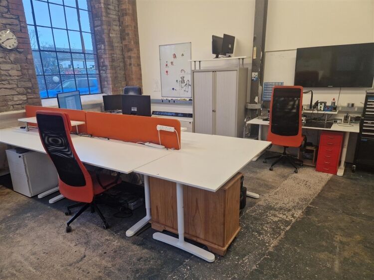 Ground Floor Commercial Studio in Bristol, with Parking Space and Potential for Expansion Photo 9