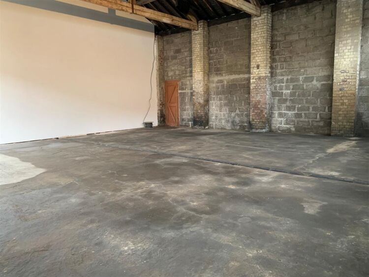 Three Centrally Located Workshops Available for Rent in Easton, Bristol Photo 9