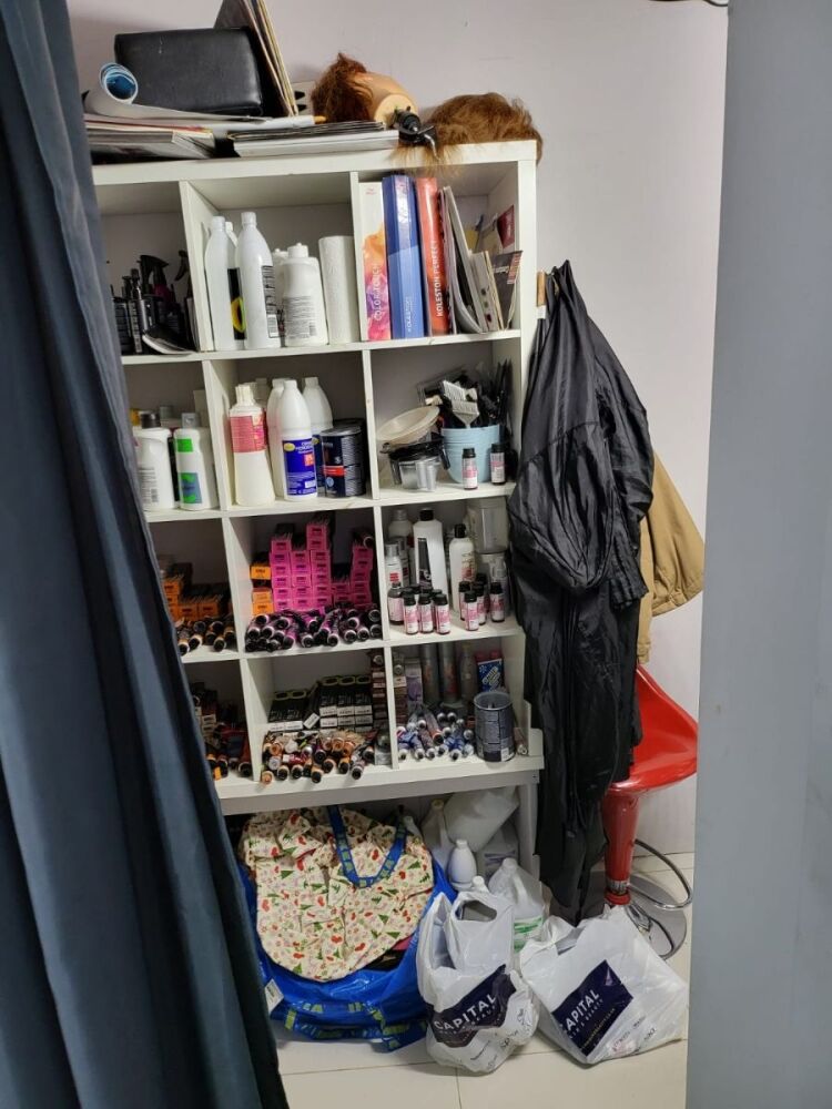 Beauty and Hair Salon for Sale in Rainham Kent with Uppers Available Photo 9