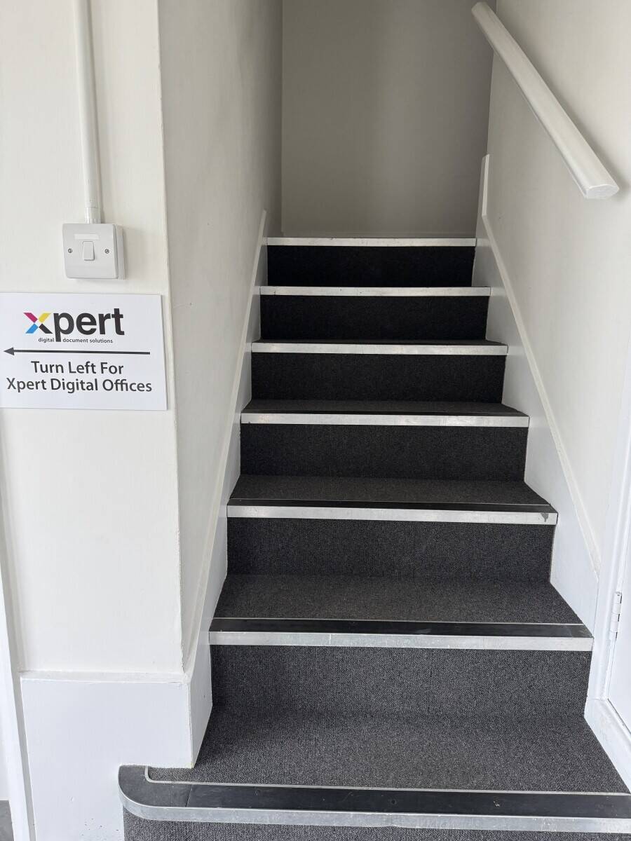 Modern Two-Floor Office Space With Storage in Potters Bar Hertfordshire Near the Station Photo 9