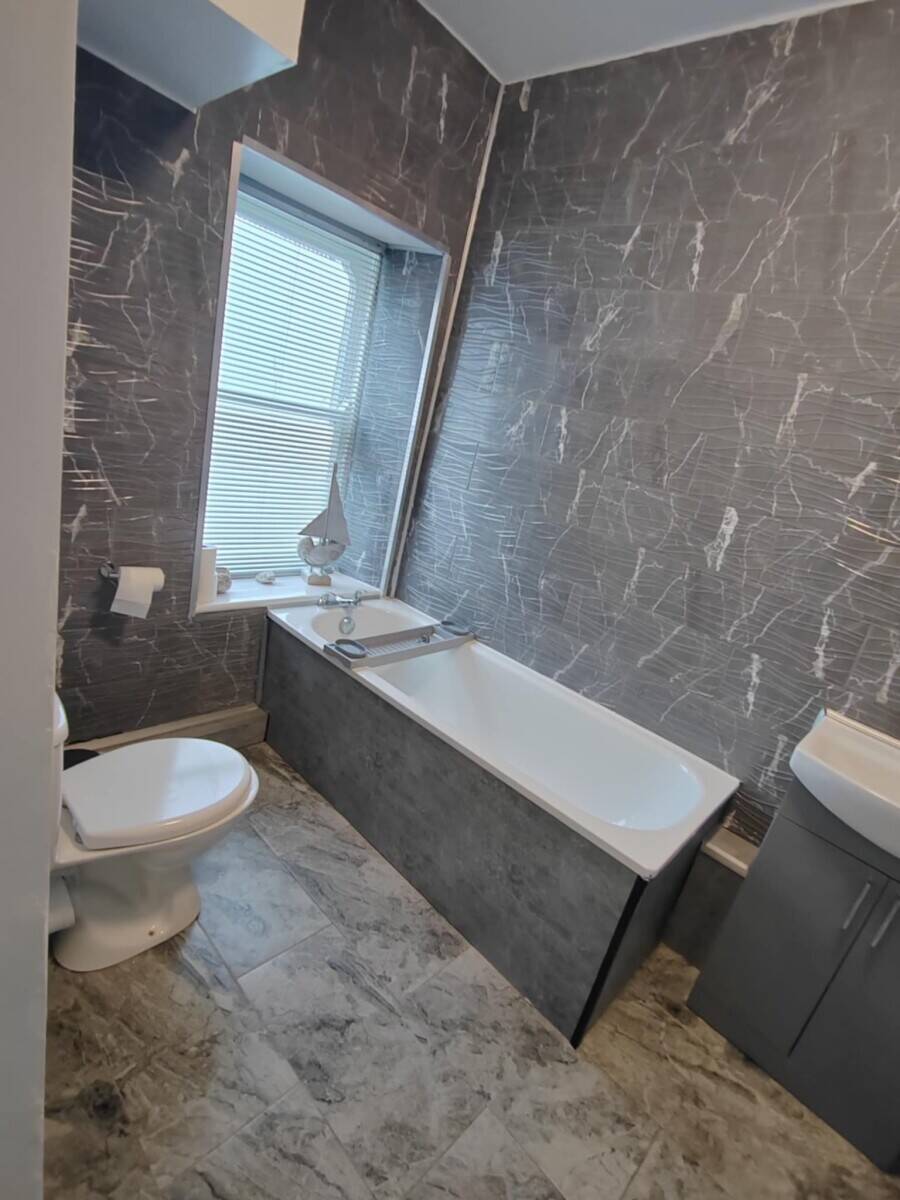Eight-Bedroom Victorian Villa Bed and Breakfast for Sale in Llandudno Conwy Photo 9