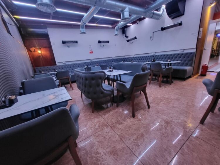 Bar, Café & Restaurant Lounge for Sale in North London with Retirement Sale Opportunity Photo 9
