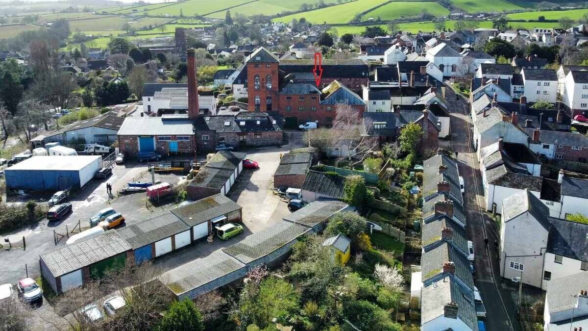 Three Storey Warehouse For Sale in Wiveliscombe, Taunton Somerset with Showrooms and Parking Photo 10