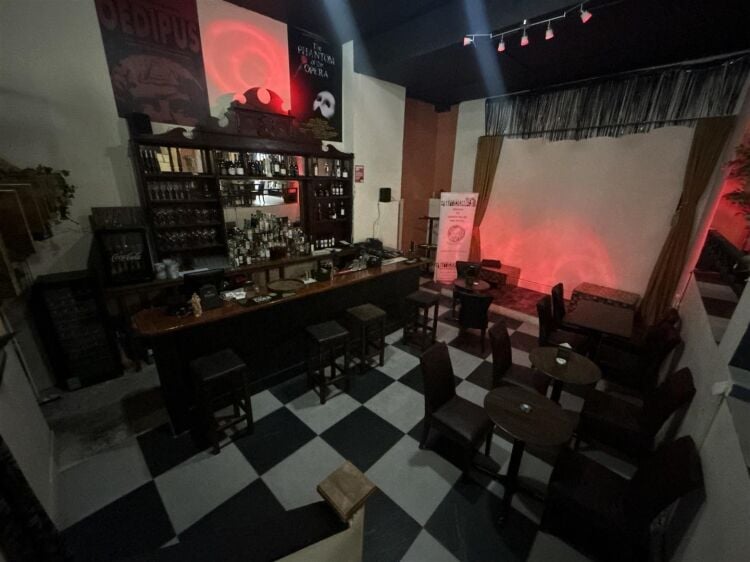 Wine Bar and Restaurant for Sale in Bristol with Annual Lease of £35,000 Photo 9