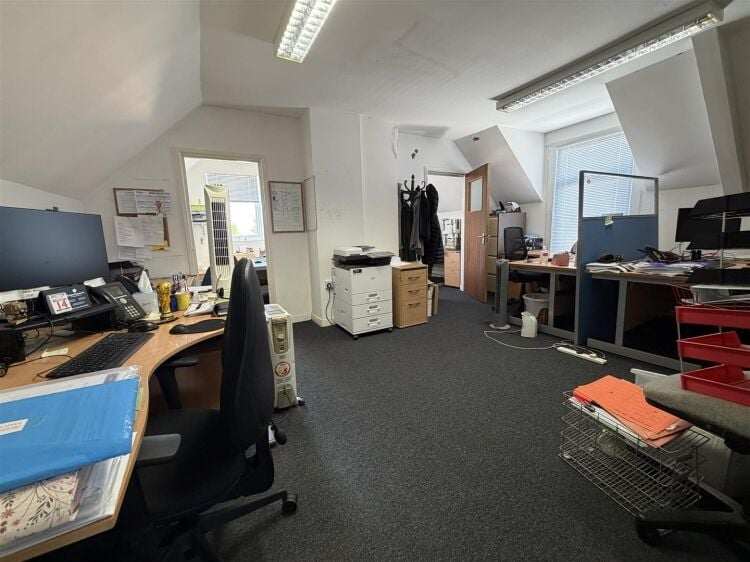 Commercial investment property in Bristol with two tenants generating annual rental income. Photo 9