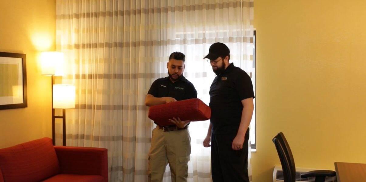 Renue Systems — cleaning services for 4 & 5-star hotels Logo