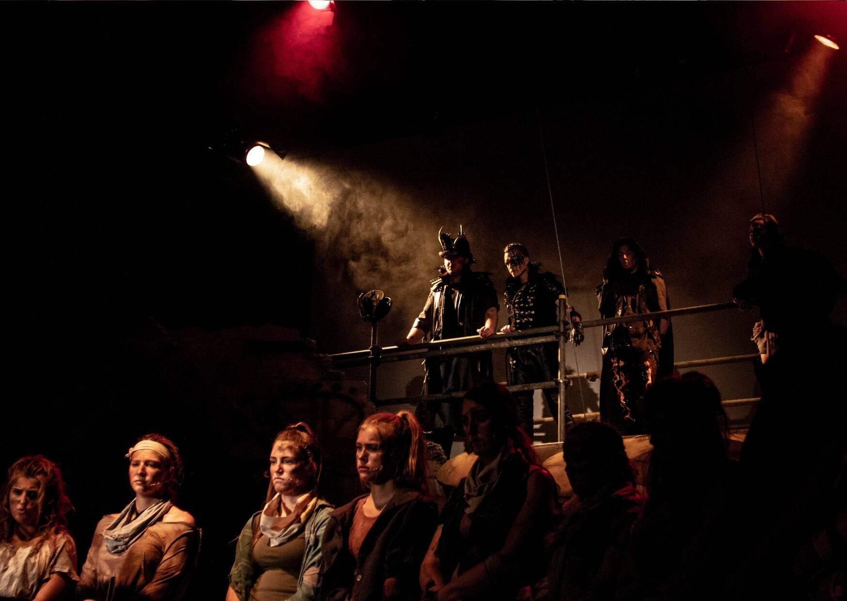 - Image 4