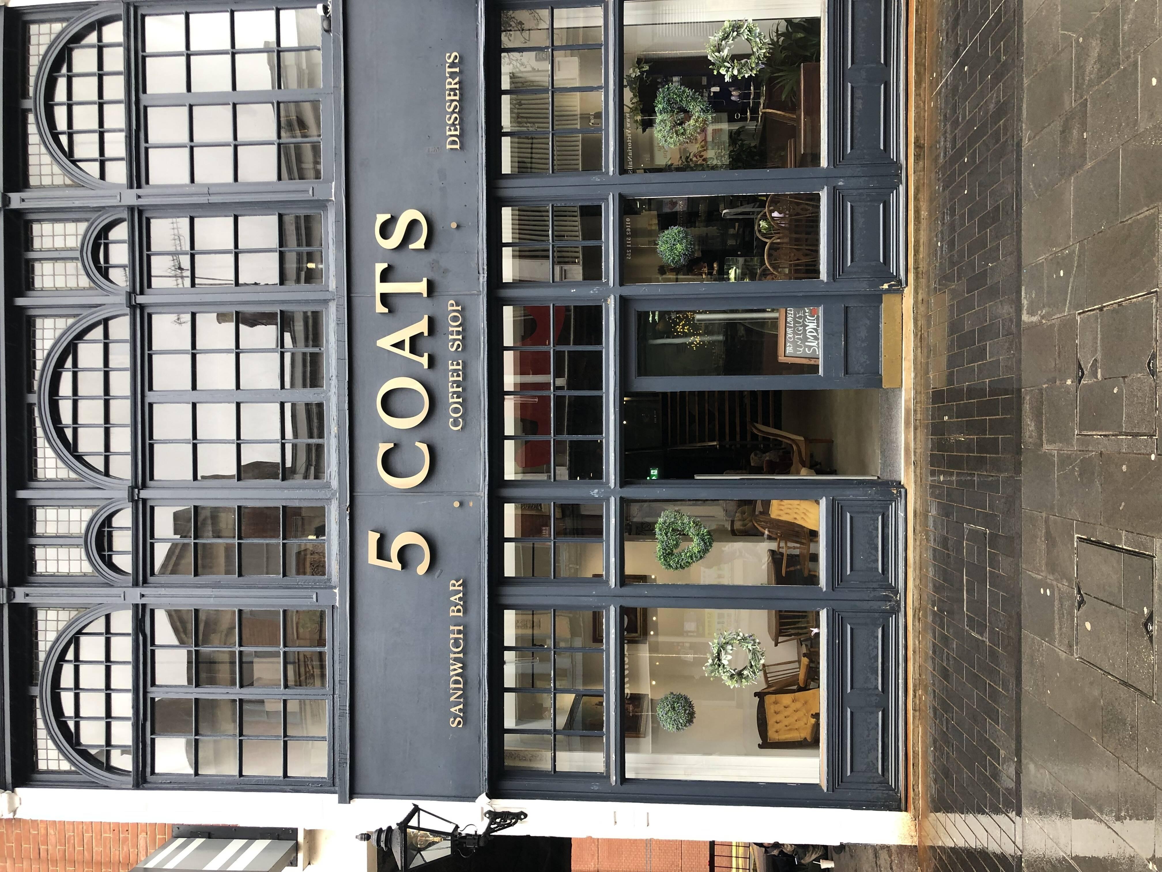 5 COATS Logo