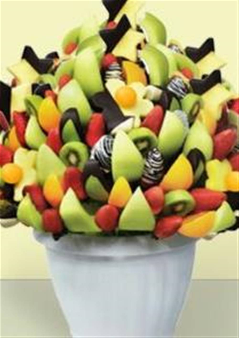 UK BASED ONLINE BESPOKE PRIVATE & CORPORATE EDIBLE FRUIT ARRANGEMENTS