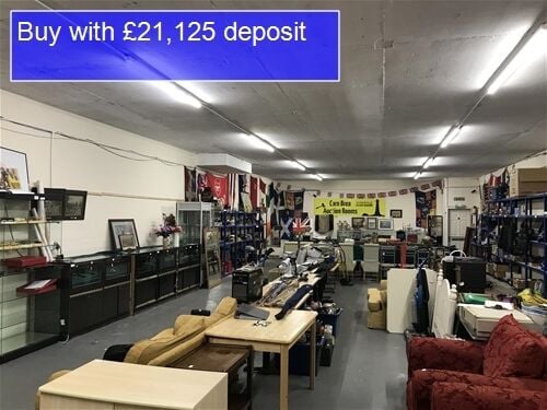 INDEPENDENT AUCTION RO0MS IN CAMBORNE TOWN CENTRE