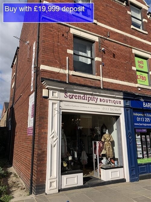 DESIGNER LADIES FASHIONS & ACCESSORIES IN ROTHWELL TOWN CENTRE