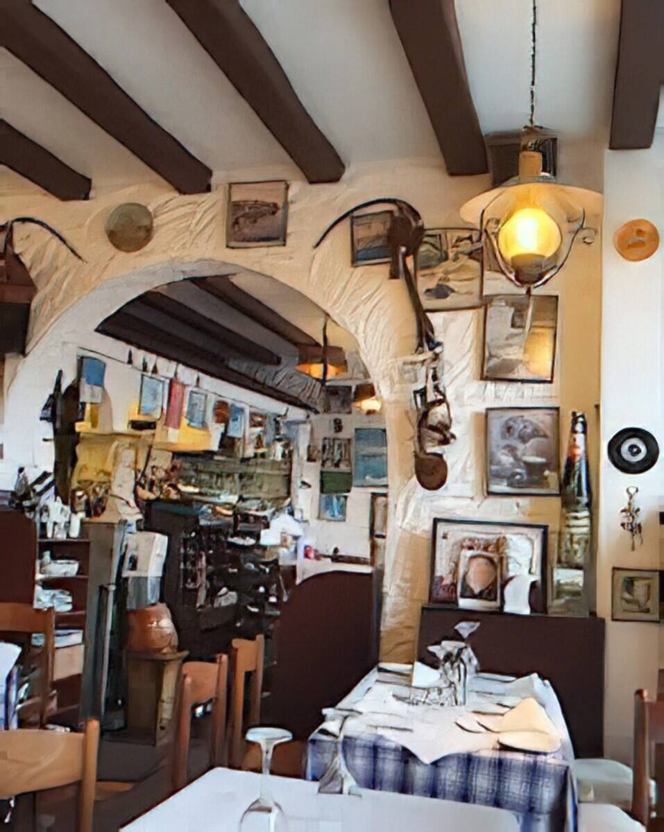 Successful Greek Restaurant for sale