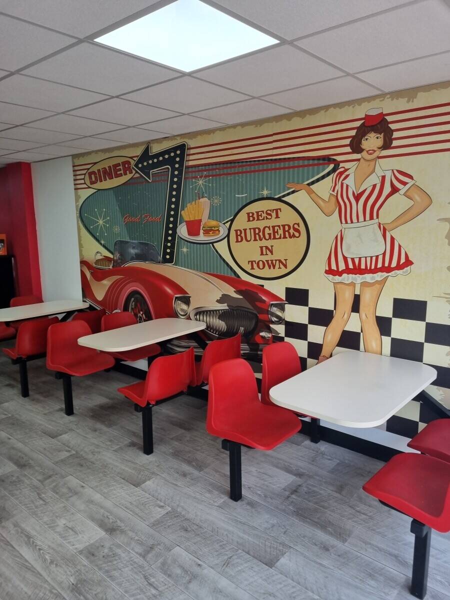 Leasehold busy fast food takeaway Photo 1