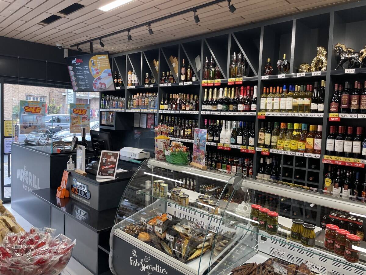 Leasehold Convenience Store in Leytonstone