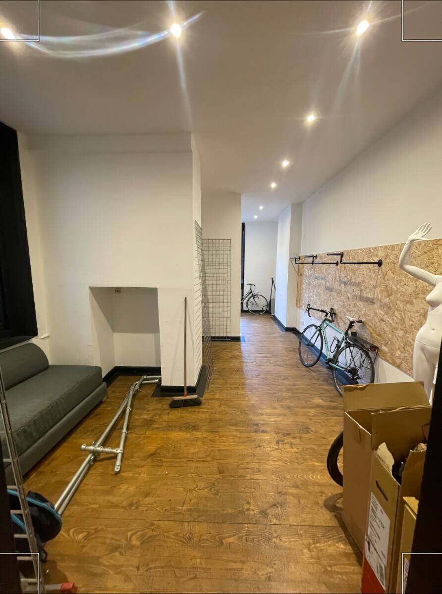 Leasehold bike shop in Fulham - putney bridge Photo 1