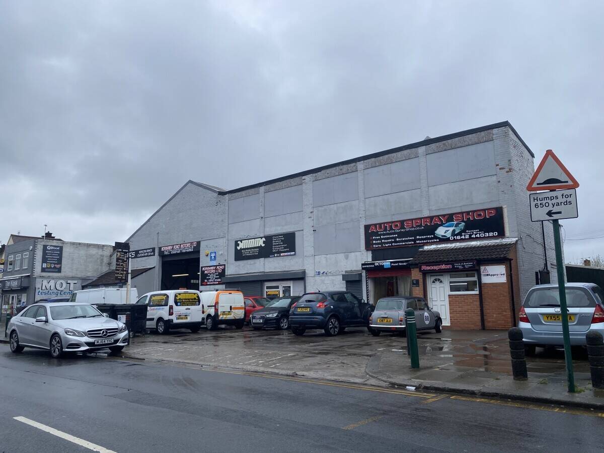 MOT, Service & Repair Garage (Freehold) in Middlesbrough Photo 1