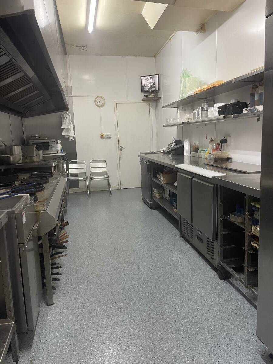 Chinese takeaway in SE London Photo 1