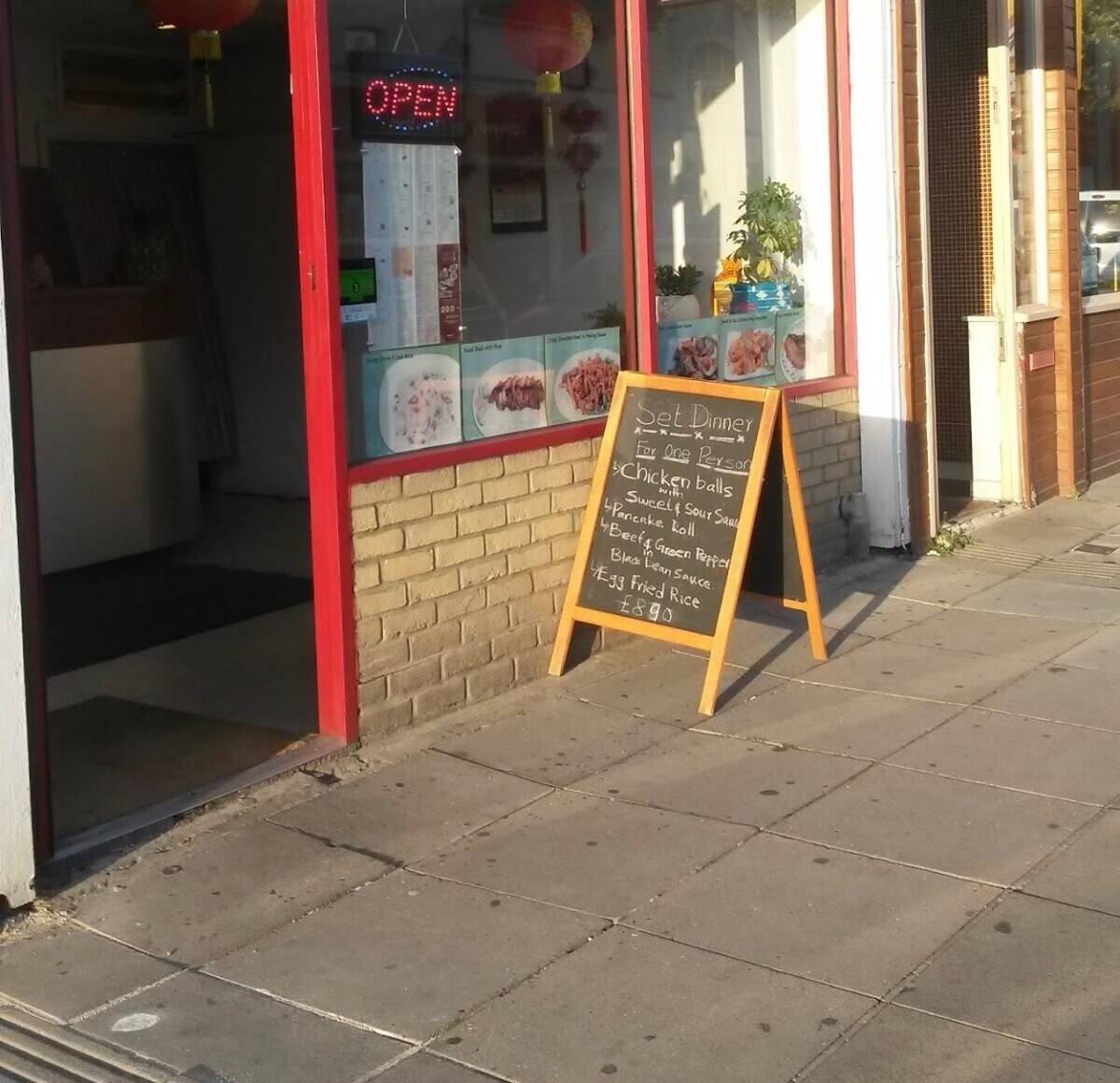 Chinese takeaway shop in Portsmouth Photo 1