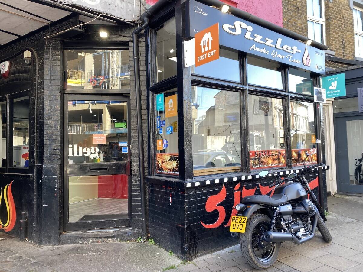 Sizzler Takeaway for sale in Maidenhead, Berkshire.
