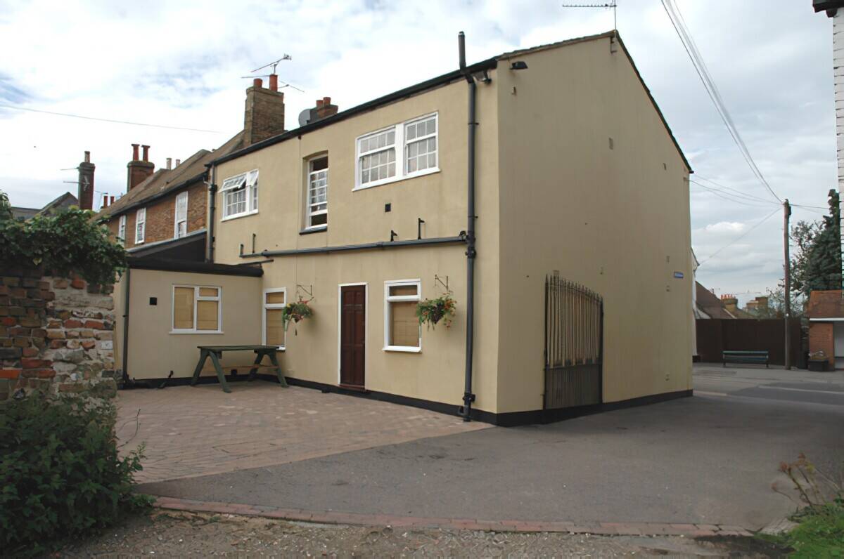 Landlord rental flats business