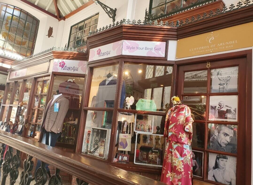 Boutique Vintage Style Clothing Shop For Sale in Arundel