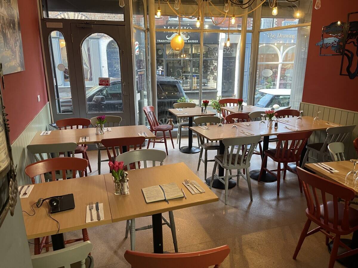 Italian restaurant & takeaway in wirral