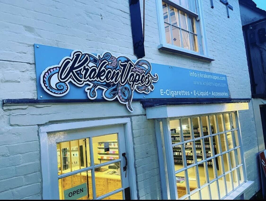Vape Store For Sale Fordingbridge Photo 1