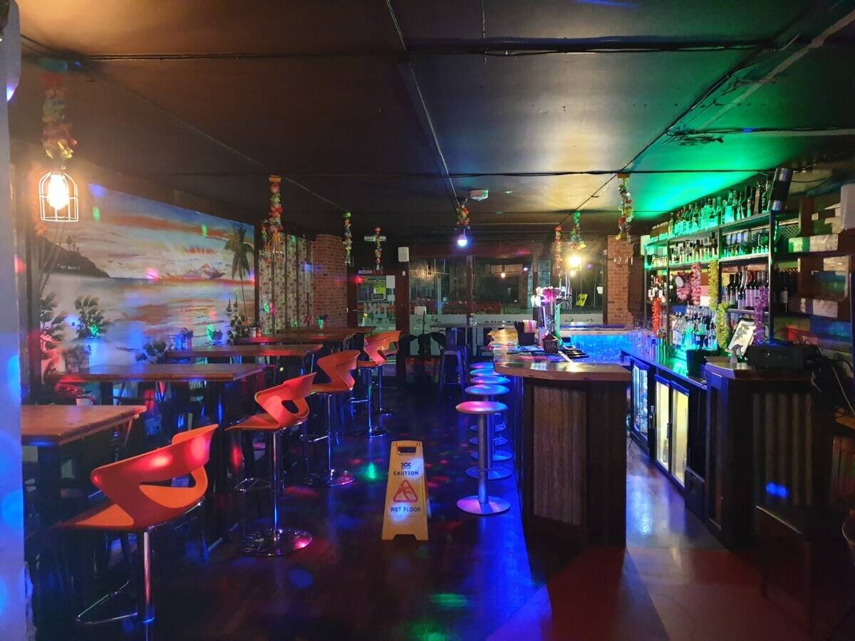 Bar/Restaurant Opportunity in Bournemouth Photo 2