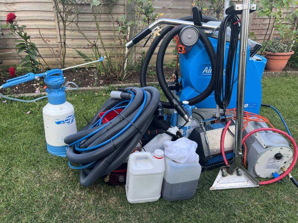 Carpet and upholstery cleaning company for sale Photo 1