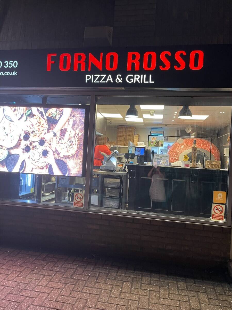 Modern Italian Pizza & Grill for sale in a prime location