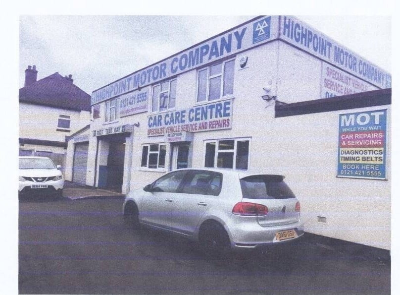 Car garage and mot centre for sale in Oldbury west midlands Photo 2
