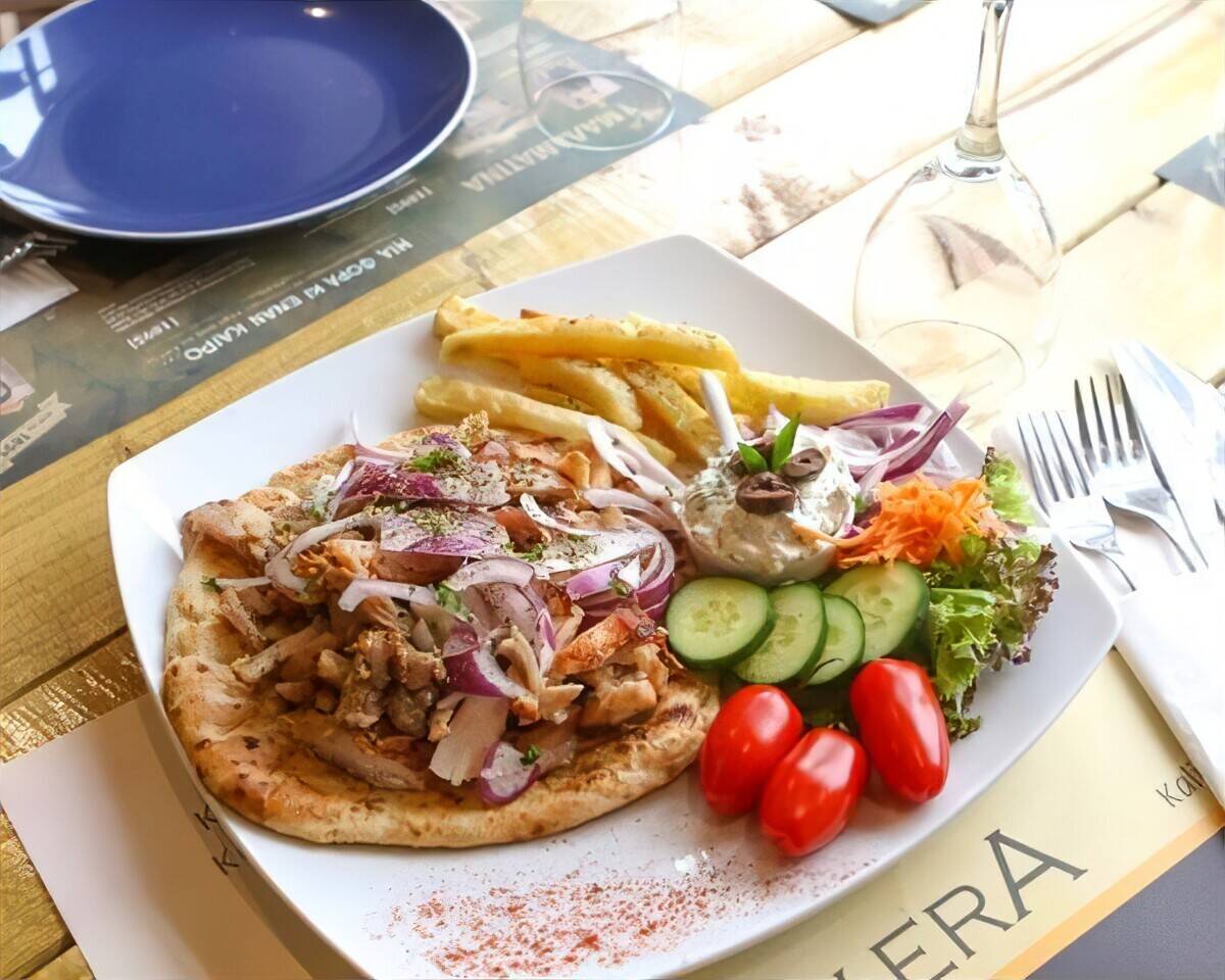 Greek Restaurant for sale in an affluent area of Merseyside Photo 1