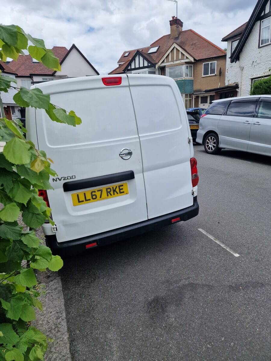 Carpet Cleaning business with all Tools and Machines and 2017 ulez exempt van Photo 1