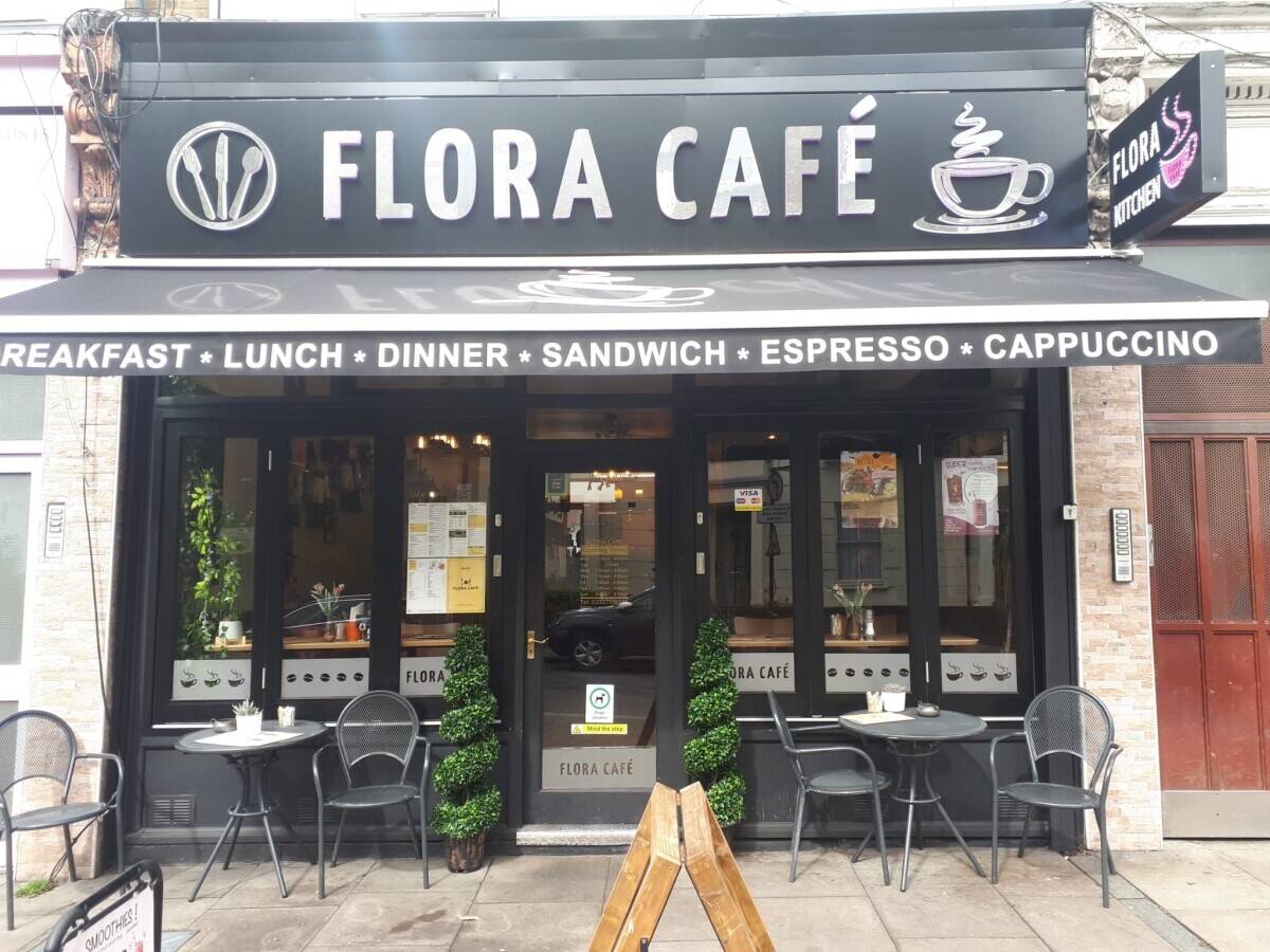Cafe Bistro in Newington Green / Islington Photo 1