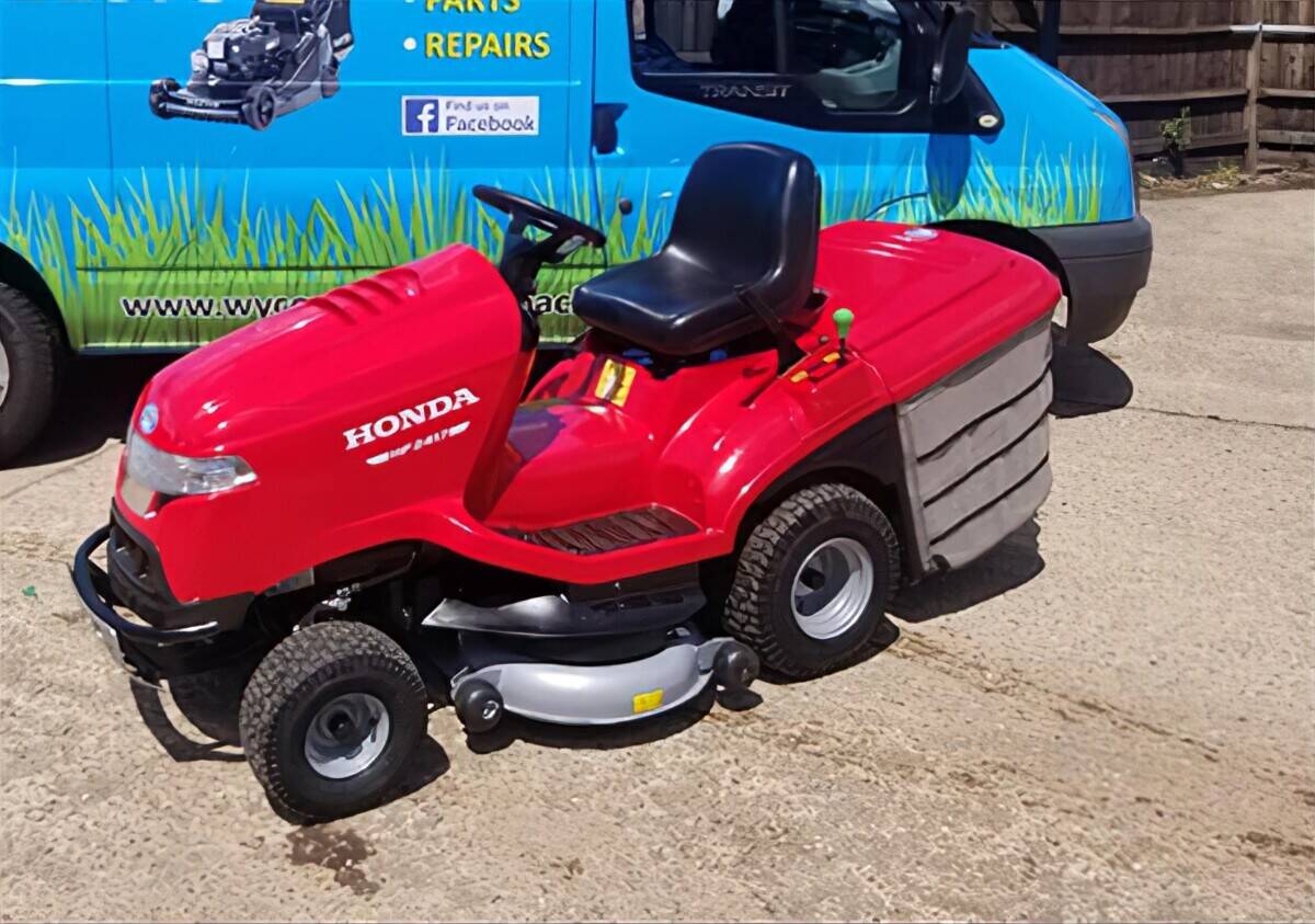 WELL-ESTABLISHED BUSINESS RETAILING & SERVICING GARDEN MACHINERY & EQUIPMENT IN HIGH WYCOMBE, BUCKS
