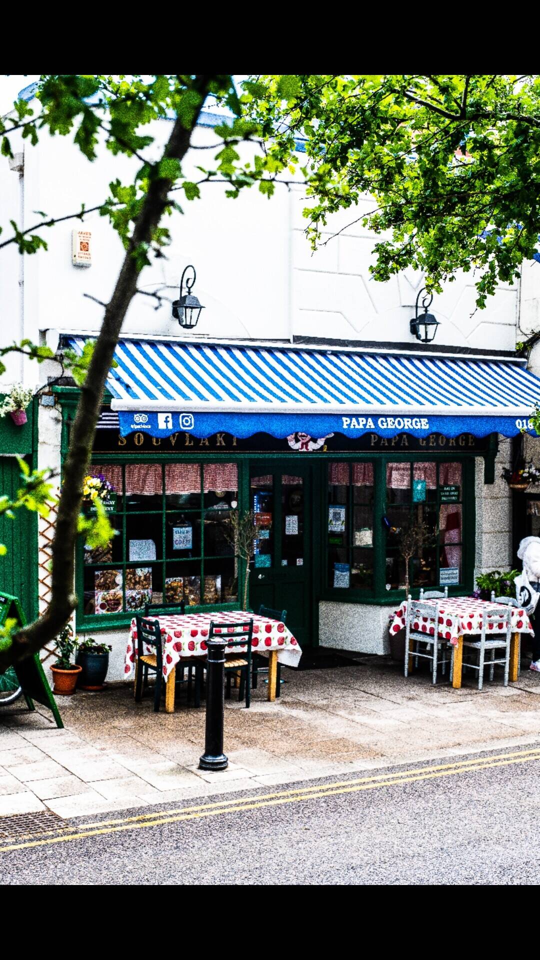 Reputable Greek restaurant for sale in Kent - Town's favourite Photo 1