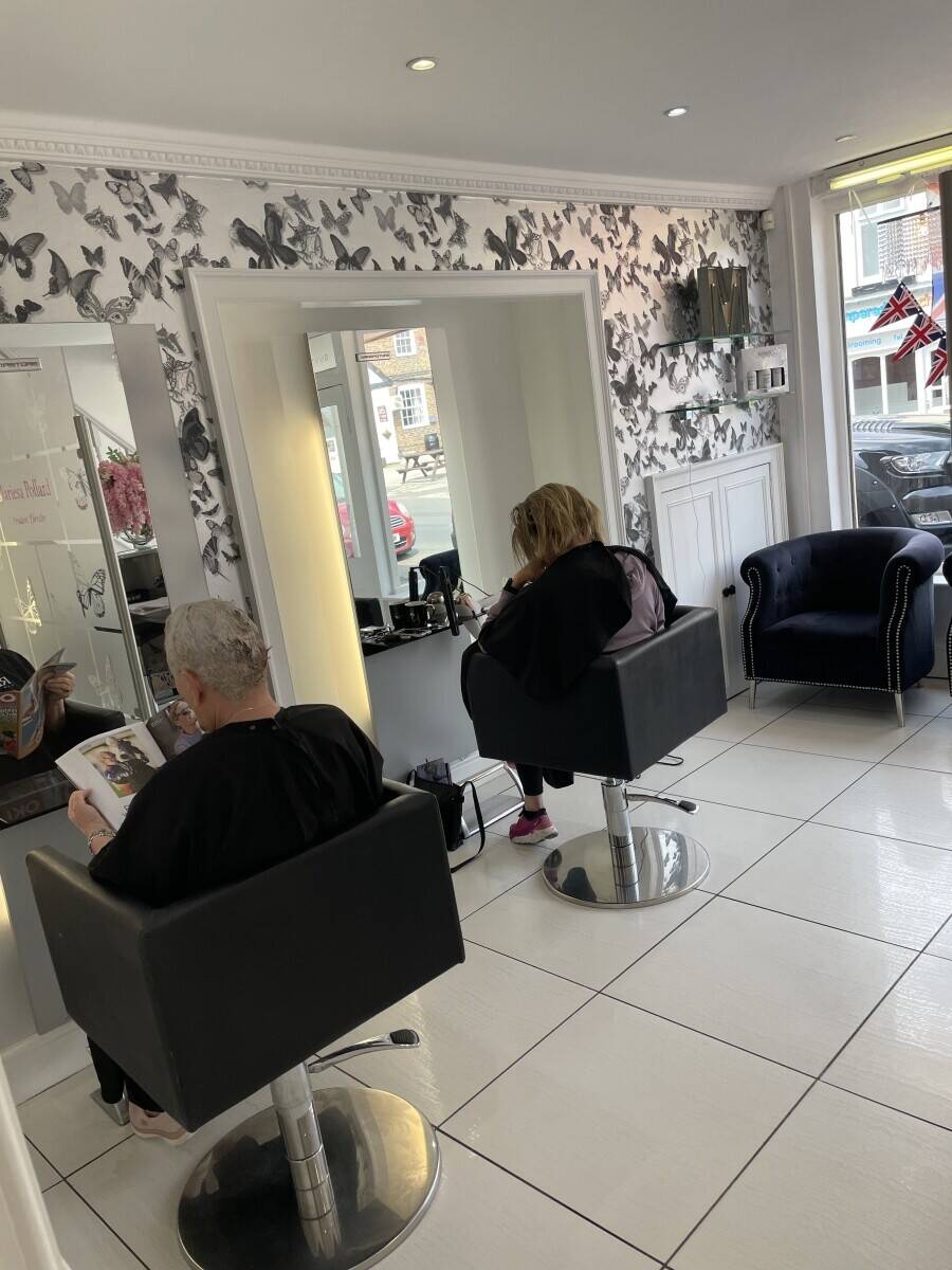 Hair boutique in North Cave for sale Photo 1