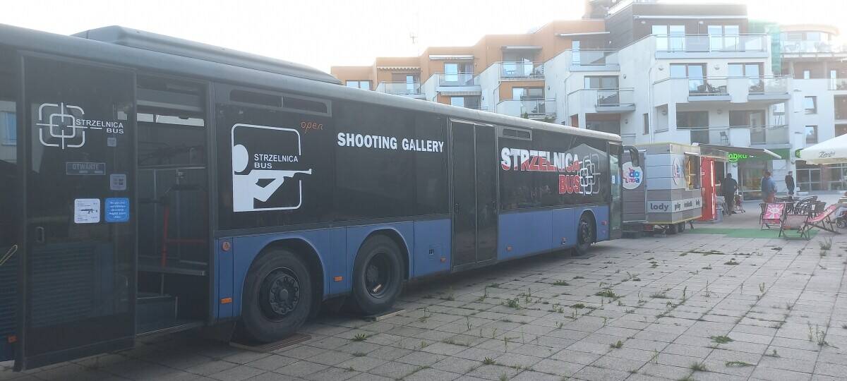 BUS shooting gallery - a ready-made business with a mobile shooting gallery