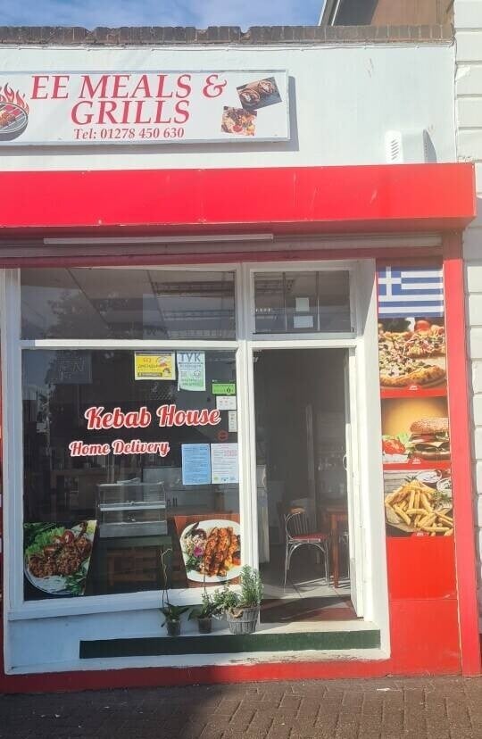 Restaurant take away with premises alcohol licence for sale in Bridgwater, Somerset Photo 1